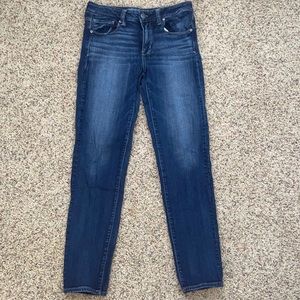 American Eagle skinny jeans